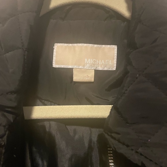 Jacket - Picture 5 of 7